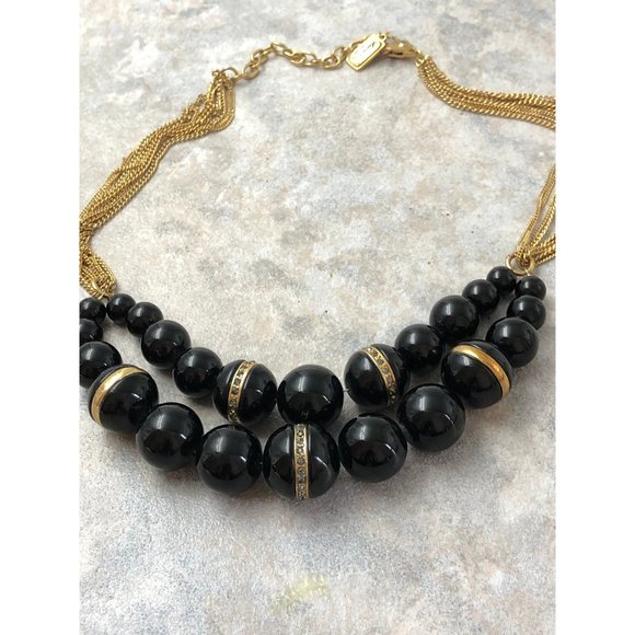 Kenneth Cole Necklace with matching earrings - Picture 2 of 6